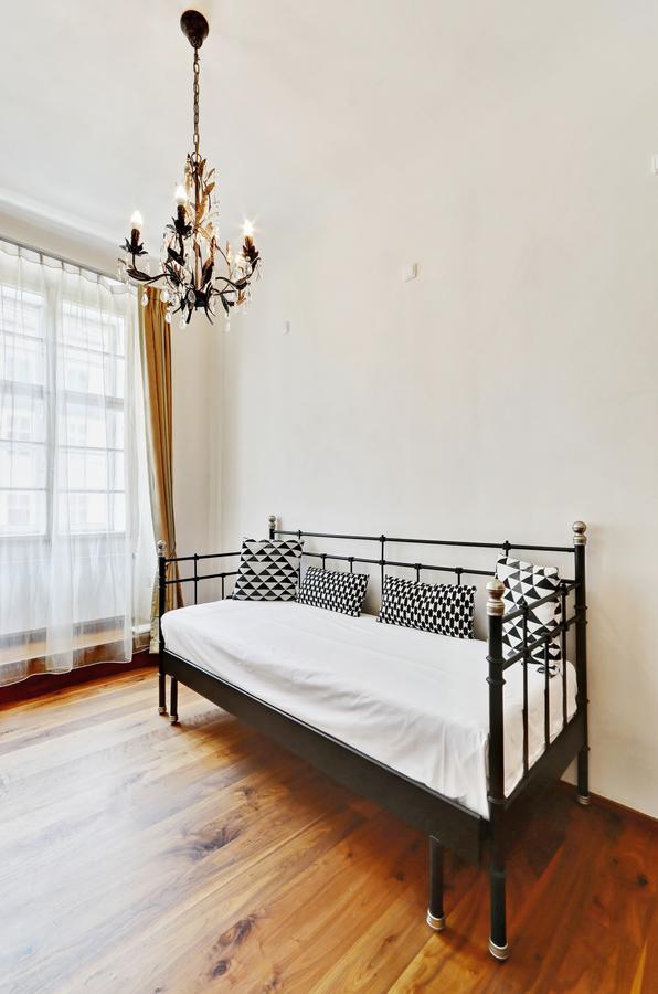 Historic Centre Apartments II Прага Экстерьер фото